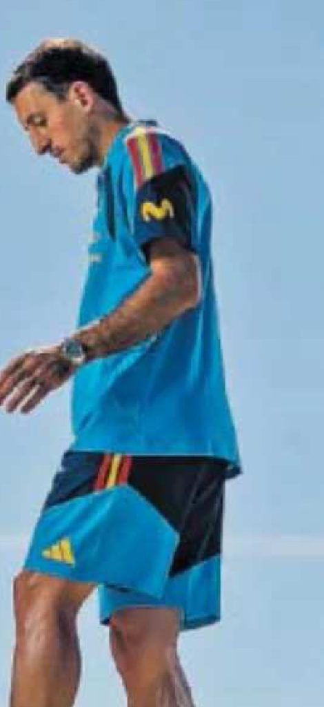 Mikel Oyarzabal en la Ciudad del Futbol de Las Rozas