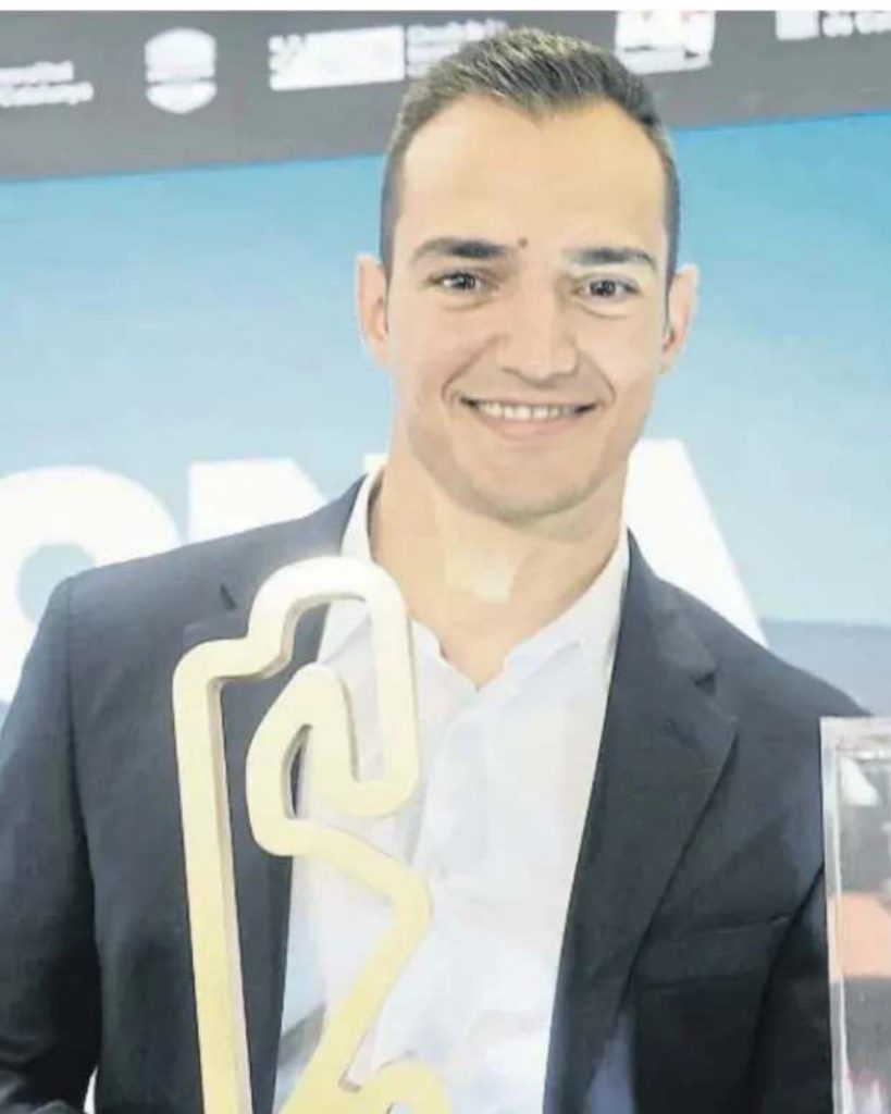 Retrato de Álex Palou